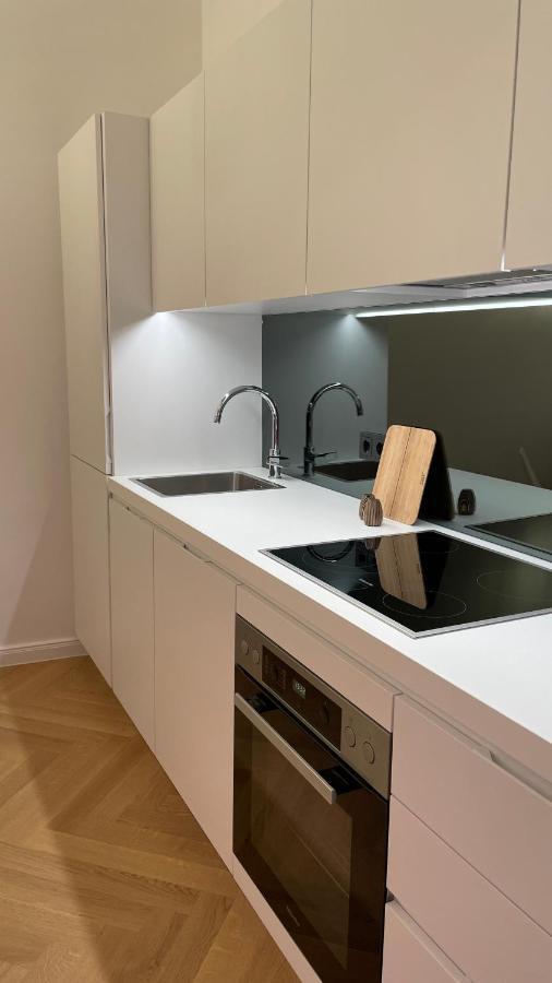City Apartment Downtown Wenen Buitenkant foto