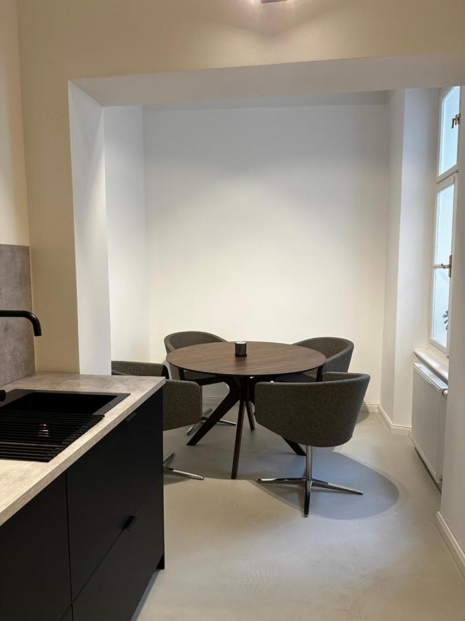 City Apartment Downtown Wenen Buitenkant foto